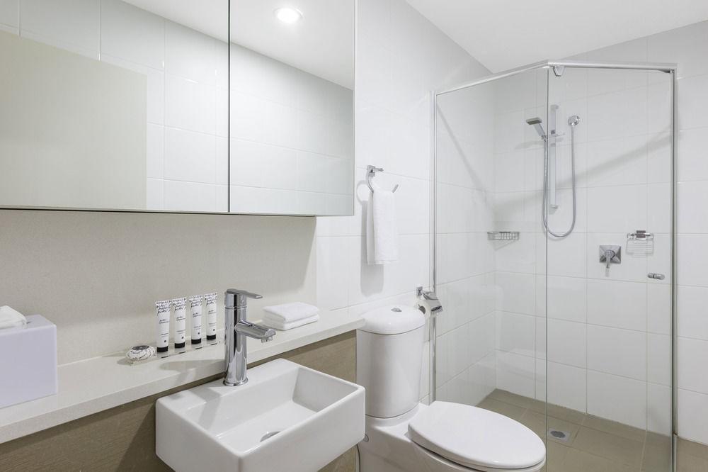 Meriton Serviced Apartments Aqua Street Gold Coast Esterno foto